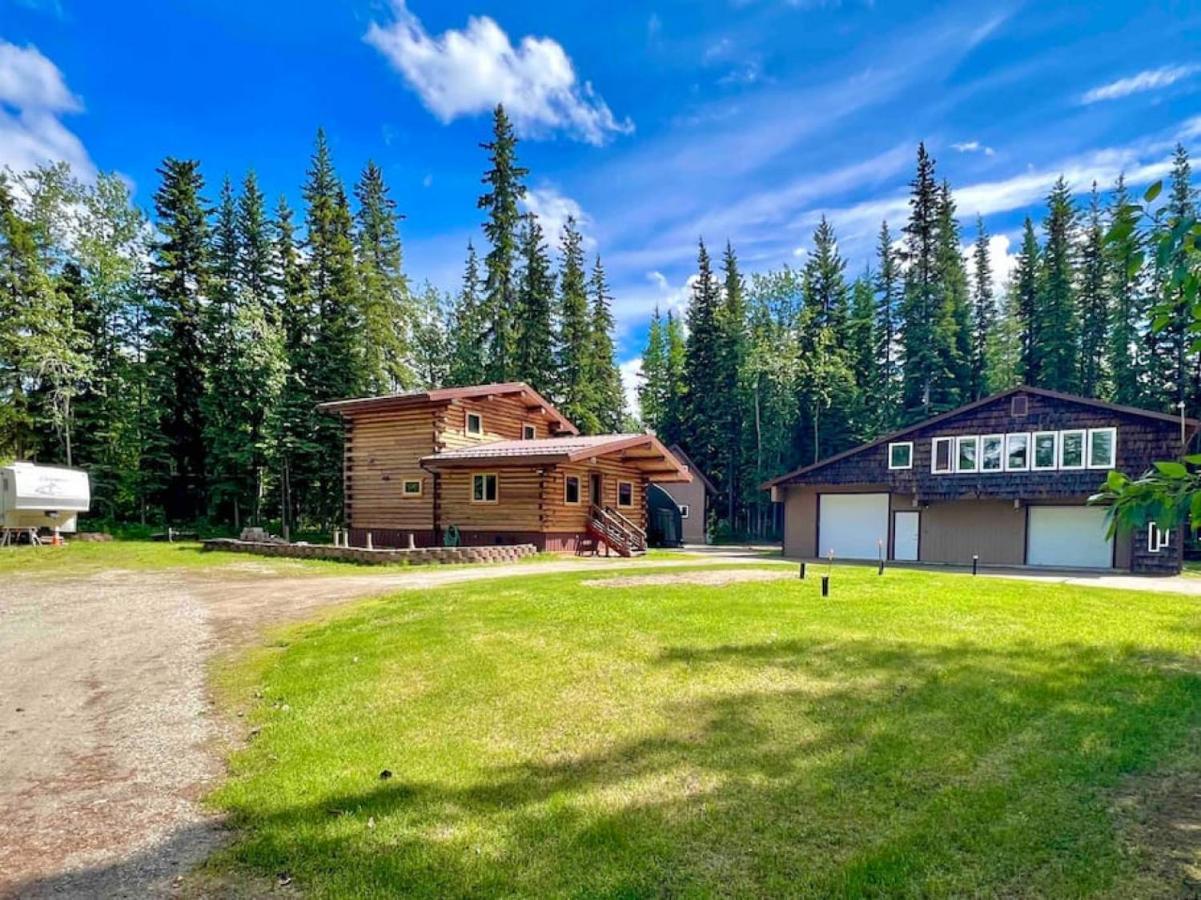 The Airport Chalet Fairbanks Exterior photo